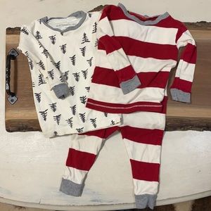 Burts Bees Baby Organic Christmas PJs 12m